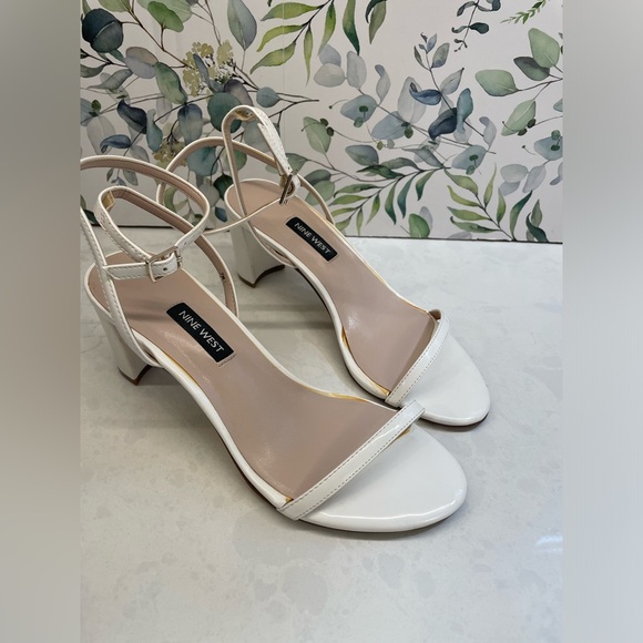 White Nine‎ West Shoes Women’s Size 7 - Picture 5 of 8